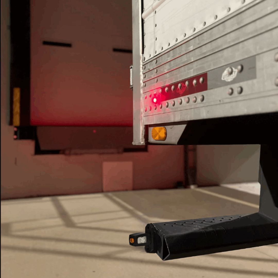 Mini 3 LED Contour Side Arm Outline Marker Light Set on a trailer bumper| Short Arm | Weatherproof Universal Fit Vans Trucks Semi Trailers RVs (12/24V) RL534