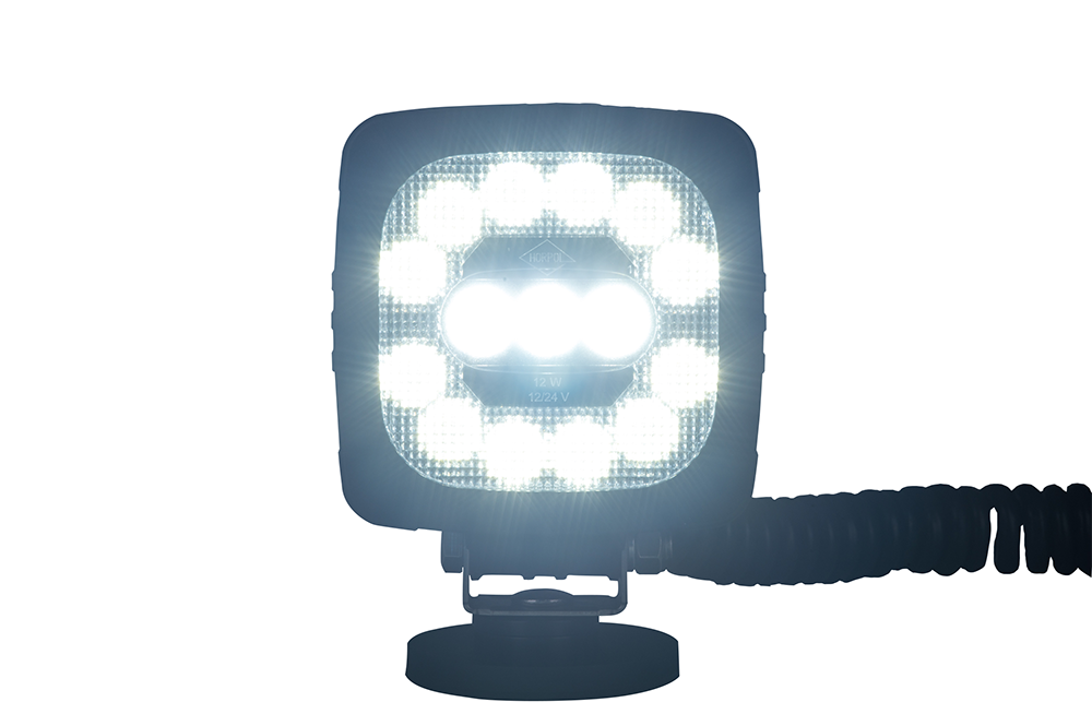 Work Light With Magnetic Assemble Base and Cigarette Lighter Plug LRD 2685