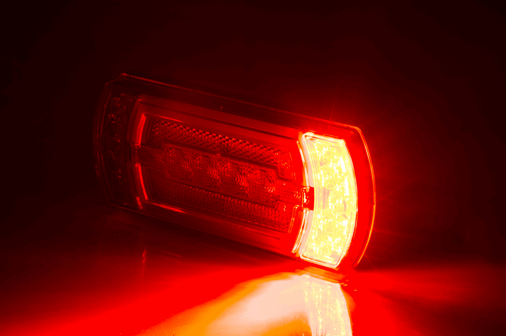 Rear Multifunction LED Light CLEOmax RL 2840