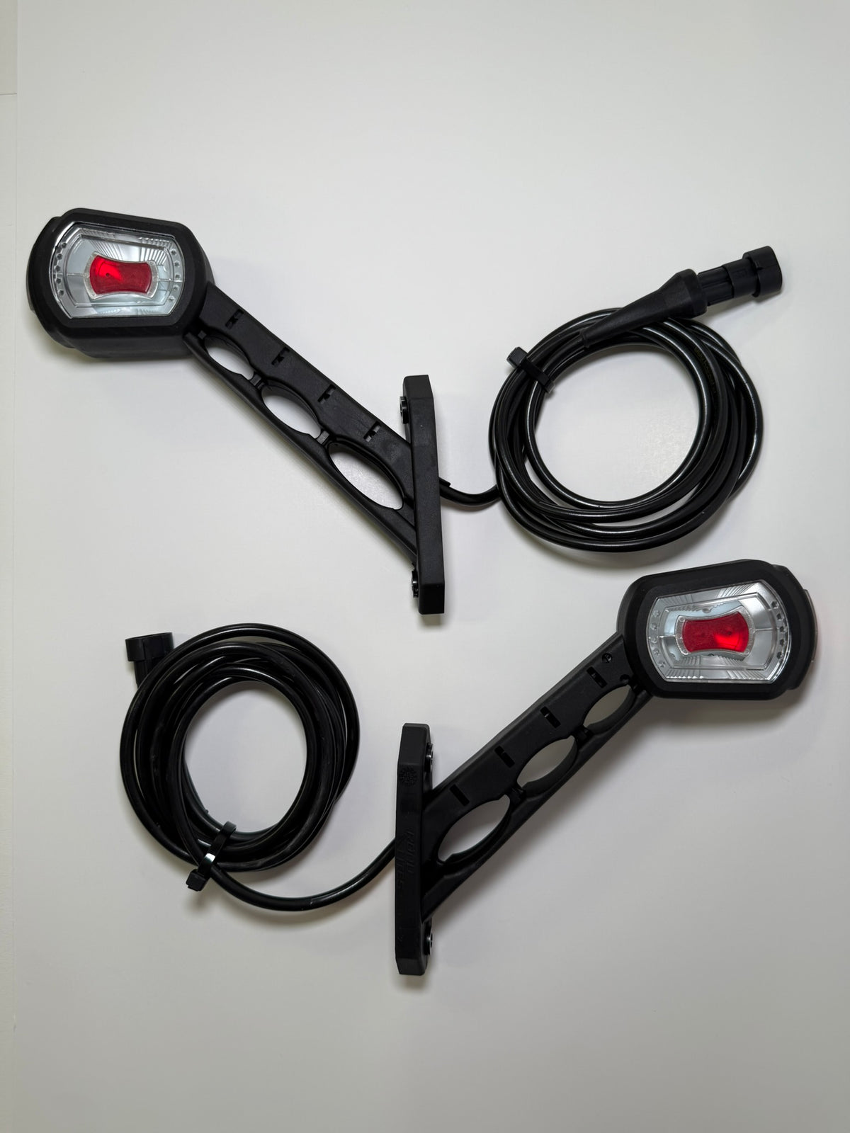 RoadLites Long Arm LED Outline Marker Light Set LDCC 2698 & LDCC 2699
