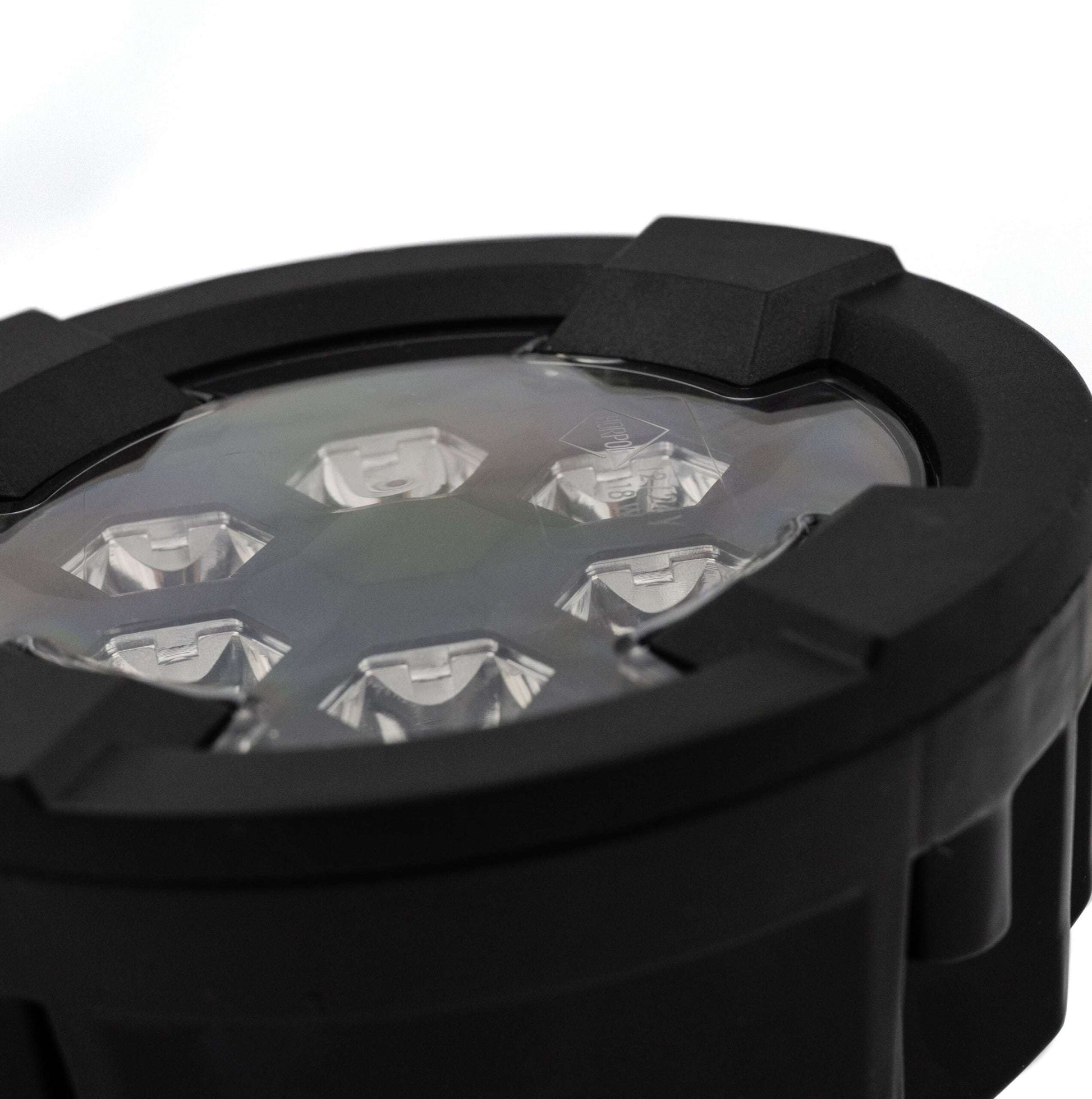 Work light BLUE SPOT RAPTOR (focused light, 400 lm) LRD 3183 close-up of six LED lenses inside black protective housing