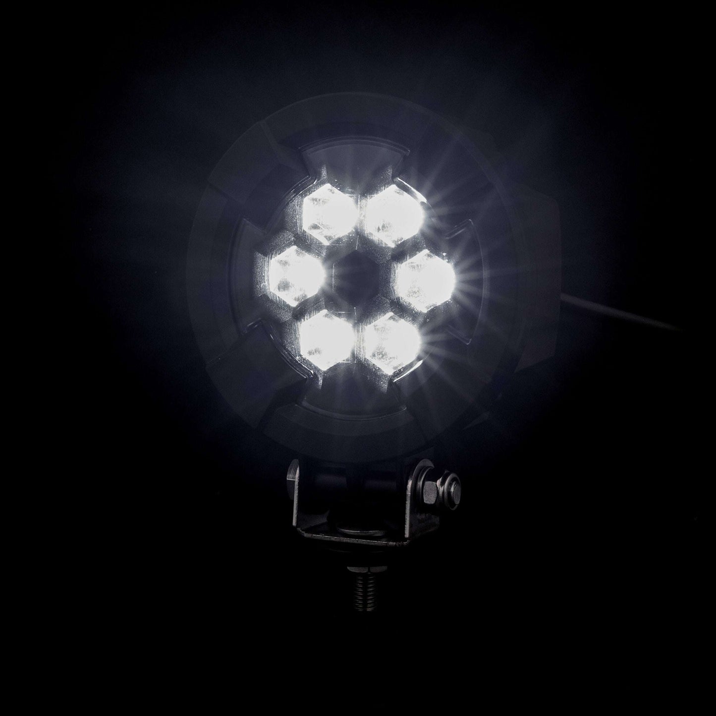 Work light RAPTOR (focused light, 1600 lm) LRD 3187 illuminated with six bright LED modules in a circular arrangement