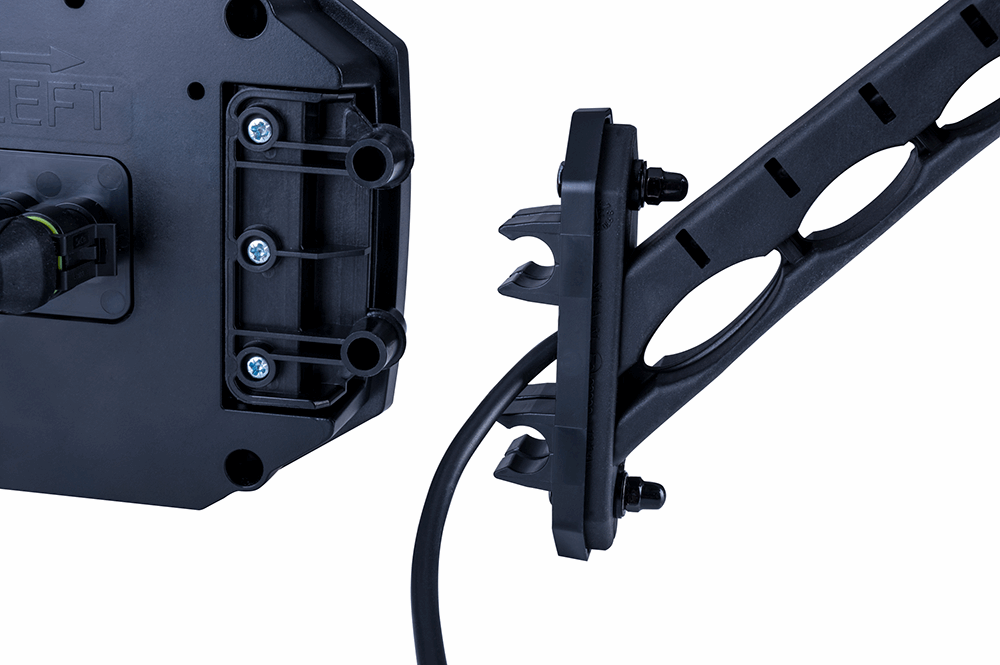 Set of Multifunctional LED Lamp Mavic With Reflective Device and Stalk Contour Marker Light RIGHT RL 3052/H101